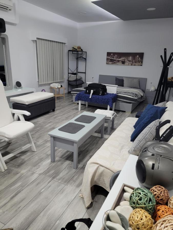 Deluxe Yiota'S Studio ! Klorakas Dış mekan fotoğraf